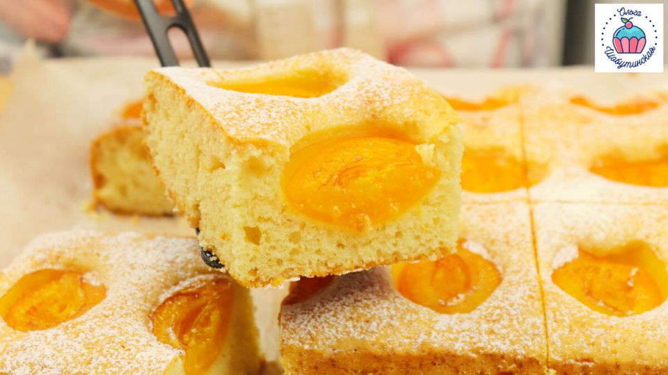 Нежный йогуртовый пирог с абрикосами: вкус, который завоевал сердца