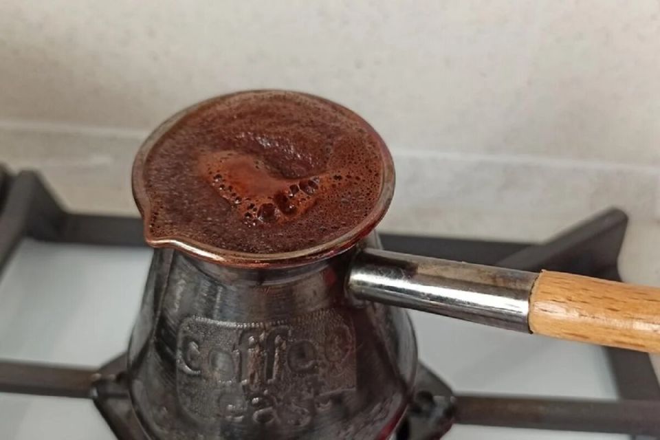 Когда лучше пить кофе: исследования о пользе утреннего кофе для сердца