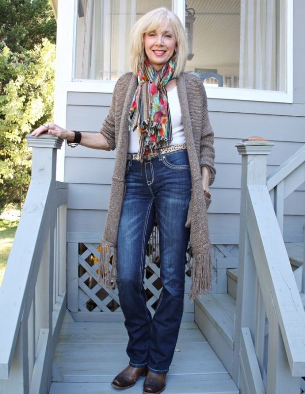 Как освежить гардероб после 50: советы модных экспертов