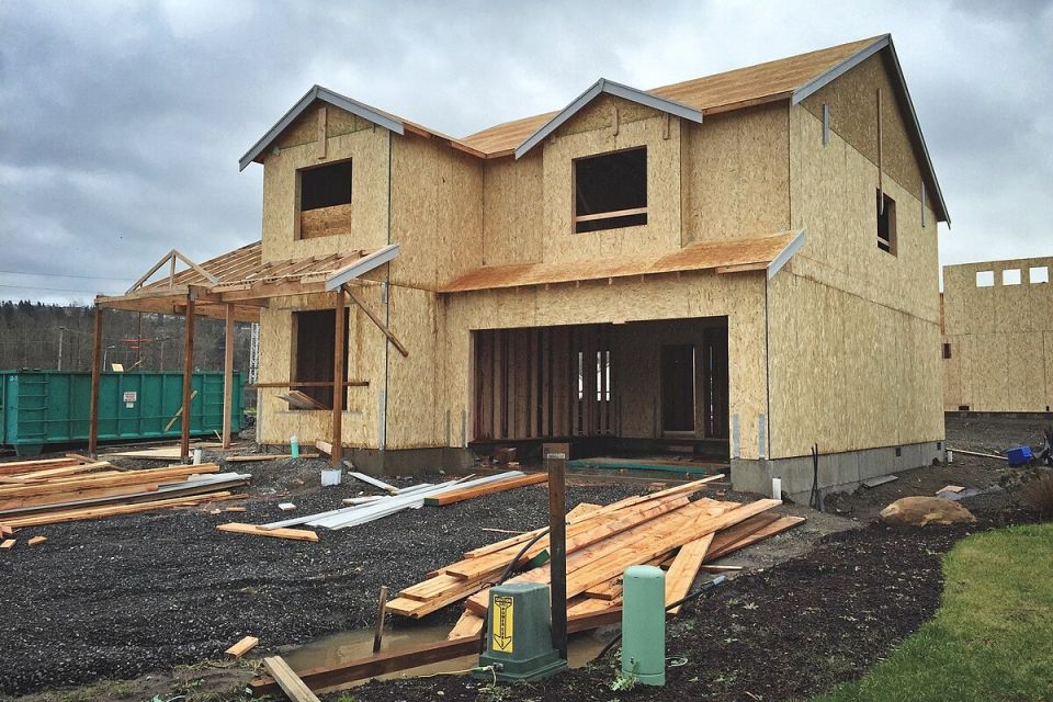 Новое правило: построил дом - оформи право собственности