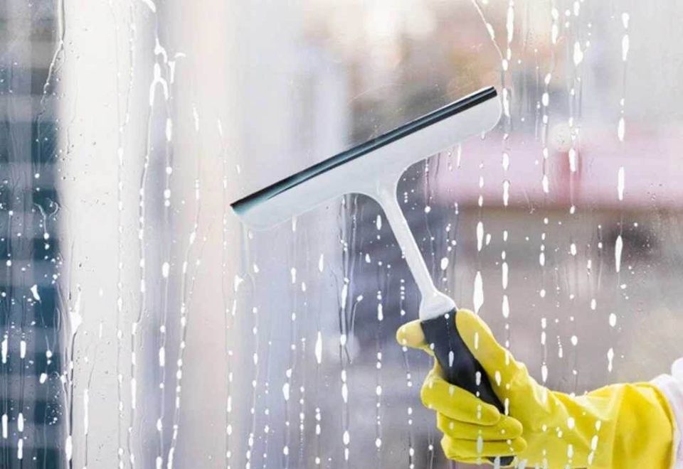 Как подготовить окна к зиме: секреты чистоты и света в вашем доме