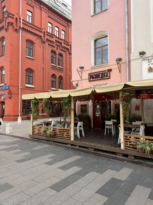 Непередаваемые ощущения в баре «Разведка»: острые блюда и уникальные напитки