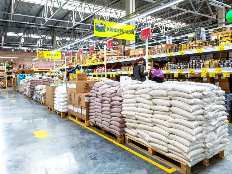 Как инфляция меняет покупательские привычки россиян: переход к дискаунтерам