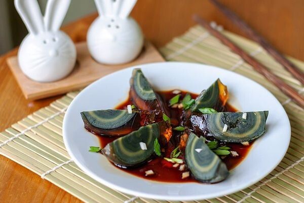 Столетние яйца: вкусный экскурс в китайскую кулинарию