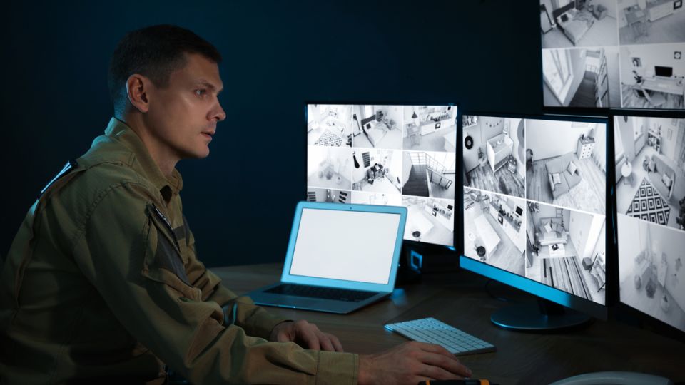 Как легально установить видеонаблюдение в офисе: что нужно знать работодателям