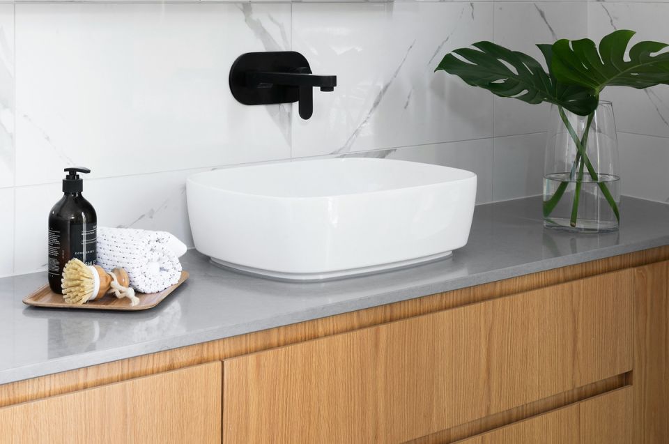 Столешницы для ванной: как выбрать идеальную для вашего интерьера