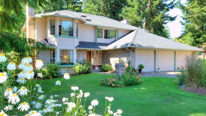 Реальная жизнь на участке: как законно утилизировать садовый мусор и избежать штрафа