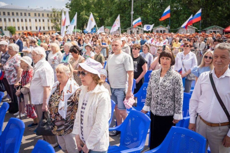 Сегодня в Кирове проходят мероприятия, посвященные Дню России