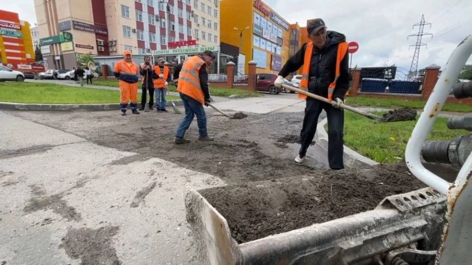 В Кирове устраняют последствия ливней