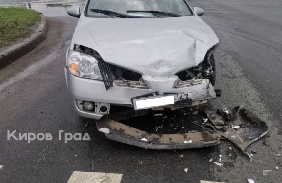 Авария на повороте на Ганино произошла только что