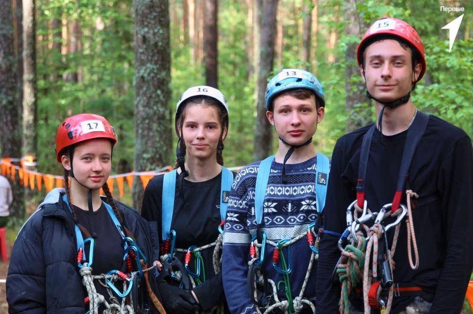 Кировские школьники показали себя на туристическом слёте