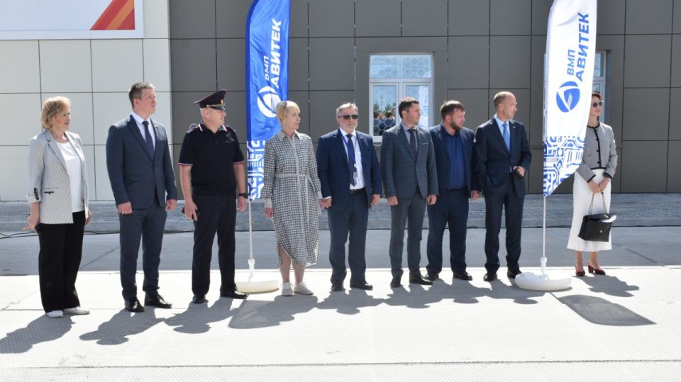Елена Ковалева: Поздравила коллектив ВМП «АВИТЕК» с высокой государственной наградой: орденом «За доблестный труд»