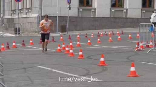 В Кирове продолжается большой спортивный праздник, посвящённый Дню физкультурника