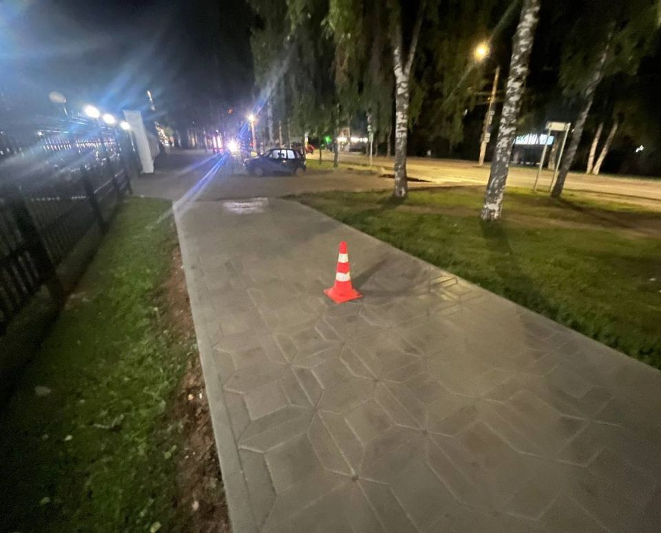      ,  3- 