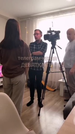  ., 40   