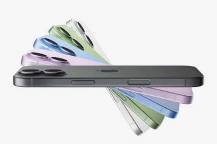 ,  17-. Apple  17-  iPhone