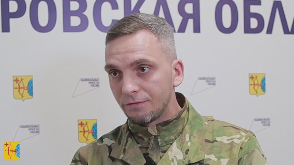  ,           λ