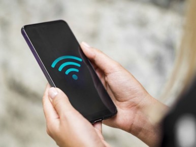     -     Wi-Fi