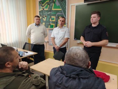 Госавтоинспекция города Кирова проводит работу по профилактике аварийности на дорогах