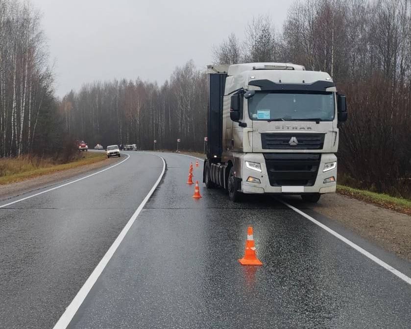 За прошедшие сутки, 21 октября 2025 года, на территории Кировской области произошло три ДТП, в которых три человека погибли и один получил травмы