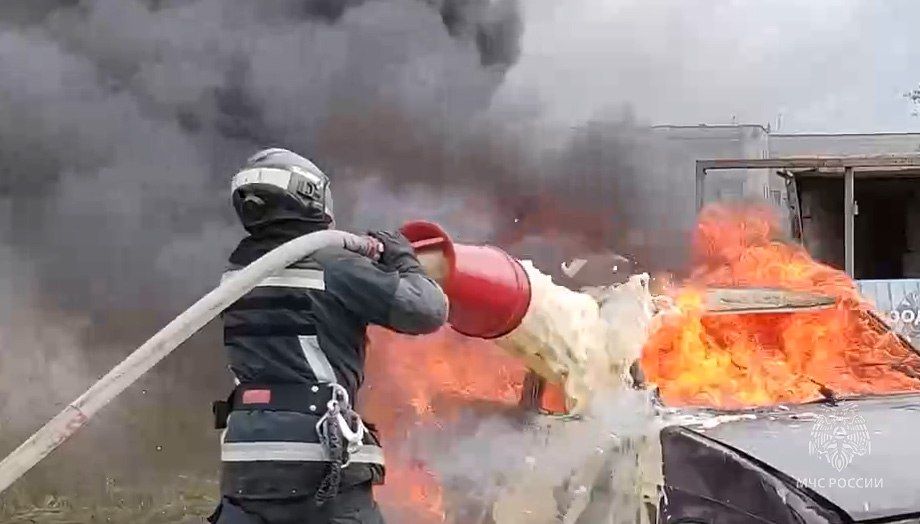 #НашиДежурныеСутки. 22 октября* пожарно-спасательные подразделения Кировской области реагировали на: 2 техногенных пожара: