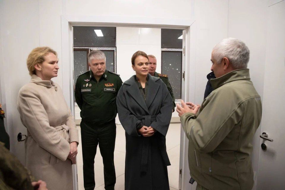 Анна Цивилева: В рамках рабочей поездки в войска Южного военного округа проверила ход строительства военного госпиталя во Владикавказе