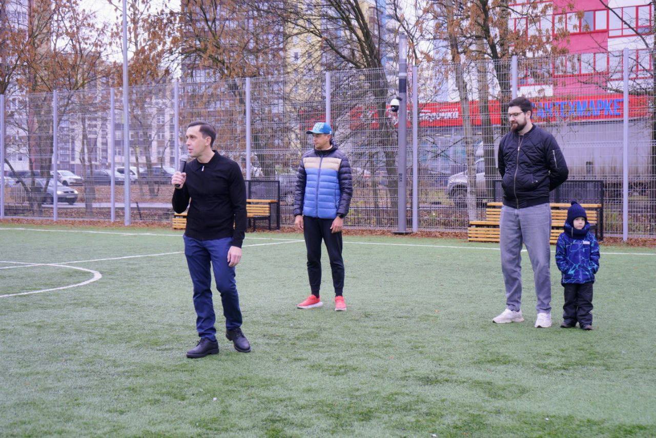 В Кирове состоялось уникальное спортивное событие — стартовал финал первого в истории региона Кубка губернатора по фиджитал-спорту В Кирове состоялось уникальное спортивное событие — стартовал финал первого в истории региона Кубка губернатора по фиджитал-спорту