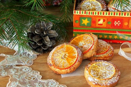 Ароматные печенья с миндалем и свежими мандаринами: новогоднее лакомство