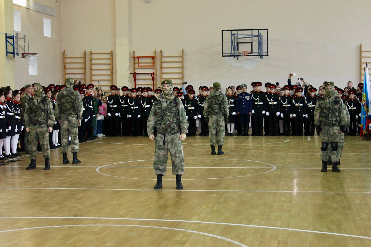 Воспитанники Кировского кадетского корпуса приняли присягу Воспитанники Кировского кадетского корпуса приняли присягу