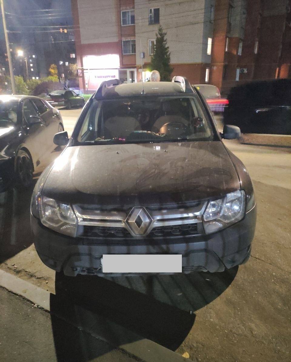 В Кирове сбили женщину и ребёнка В Кирове сбили женщину и ребёнка