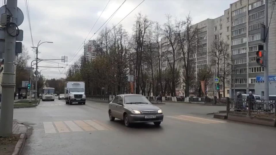 Сегодня, 27 октября, температура воздуха утром +4°С, днем температура воздуха до +8°С