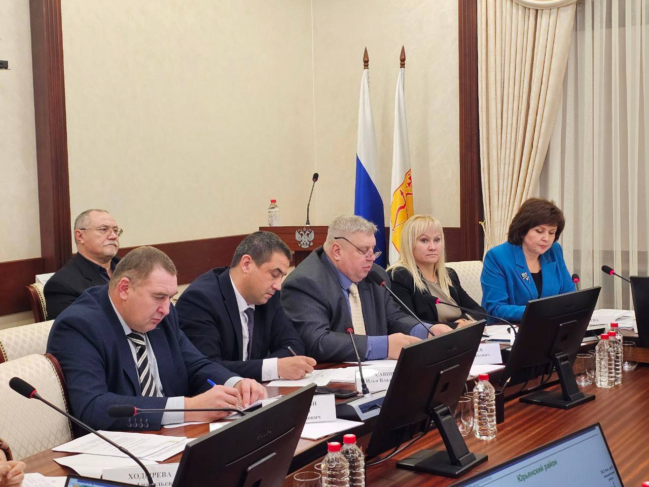 Продолжаем масштабную работу по легализации трудовых отношений Продолжаем масштабную работу по легализации трудовых отношений