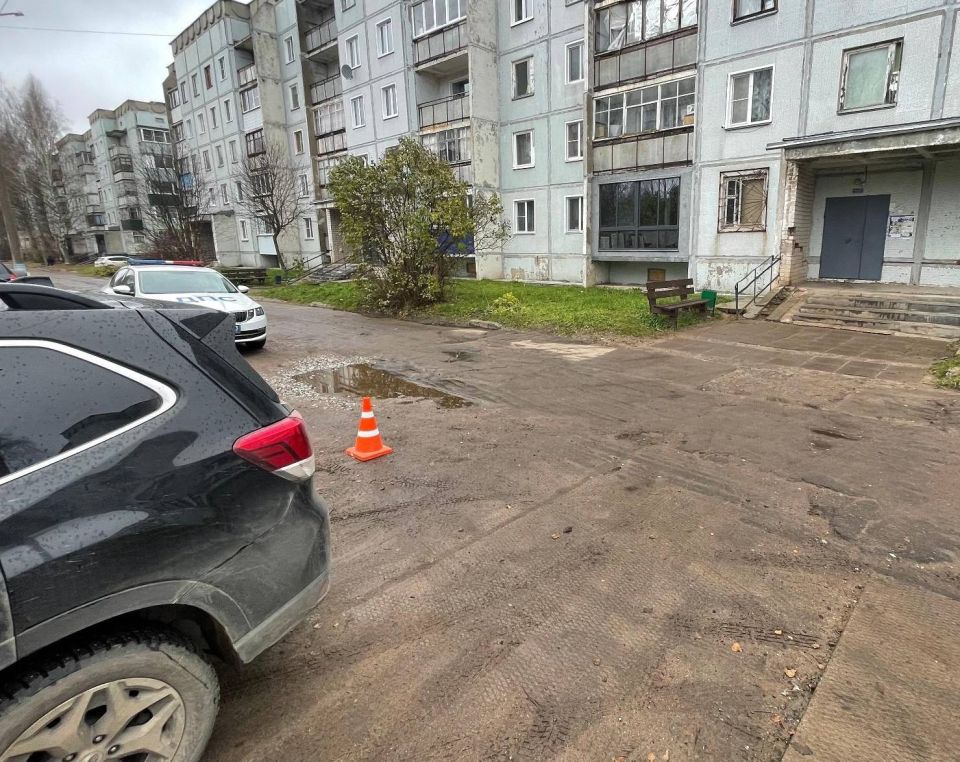 За прошедшие сутки, 27 октября 2025 года, на территории Кировской области произошло четыре ДТП, в которых пять человек получили травмы