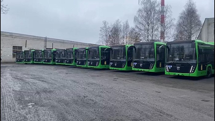 В Киров прибыло еще 27 новых автобусов