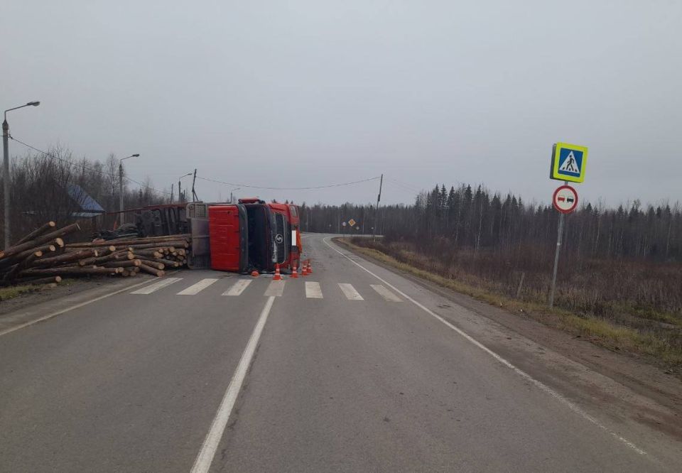 За прошедшие сутки, 28 октября 2025 года, на территории Кировской области произошло четыре ДТП, в которых пять человек получили травмы