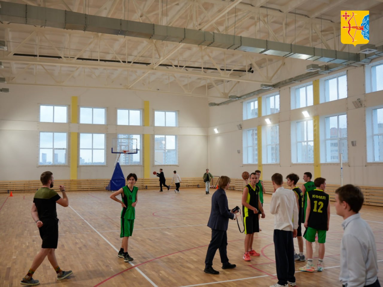 На проспекте Строителей, 29 готовится к открытию главный корпус Кировского физико-математического лицея На проспекте Строителей, 29 готовится к открытию главный корпус Кировского физико-математического лицея