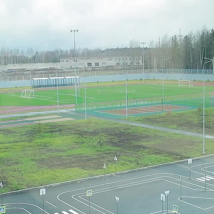 Александр Соколов: С родителями и учениками приняли пятую новую школу в этом году