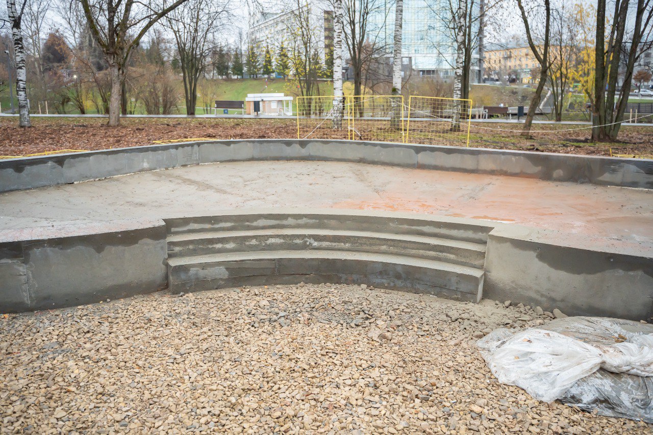 Елена Ковалева: Близится к завершению заключительный третий этап благоустройства парка им. Кирова. В рамках него здесь наконец-то появится современная, оборудованная по всем правилам площадка для выгула собак Елена Ковалева: Близится к завершению заключительный третий этап благоустройства парка им. Кирова. В рамках него здесь наконец-то появится современная, оборудованная по всем правилам площадка для выгула собак