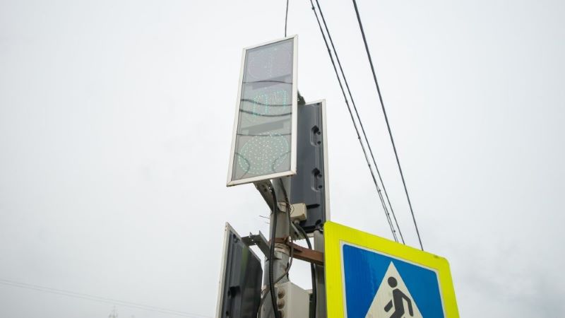 В Кирове заработали новые умные светофоры