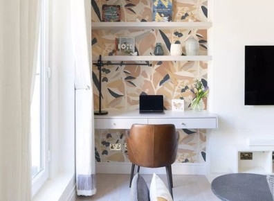 Преобразите остатки обоев: необычные идеи для вашего интерьера