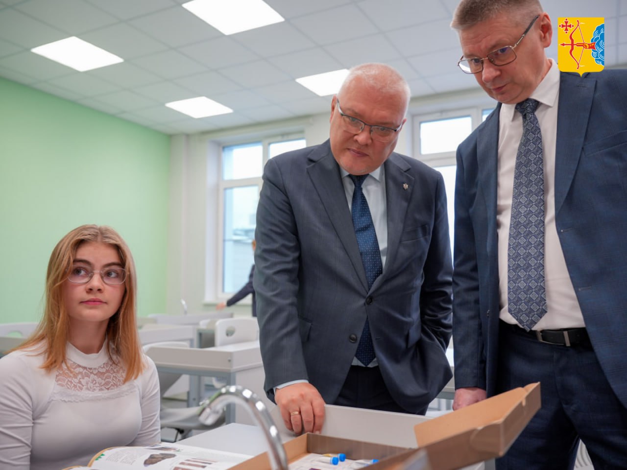 На проспекте Строителей, 29 готовится к открытию главный корпус Кировского физико-математического лицея На проспекте Строителей, 29 готовится к открытию главный корпус Кировского физико-математического лицея