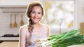 Вот как пригодятся излишки молодого лука и чеснока: сделайте витаминный и вкусный соус