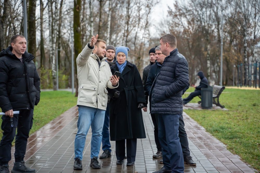 Благоустройство парка им. С. М. Кирова в областном центре завершается Благоустройство парка им. С. М. Кирова в областном центре завершается