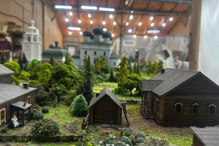 В Кирове создают макет города с системой освещения и движущимися фигурами В Кирове создают макет города с системой освещения и движущимися фигурами