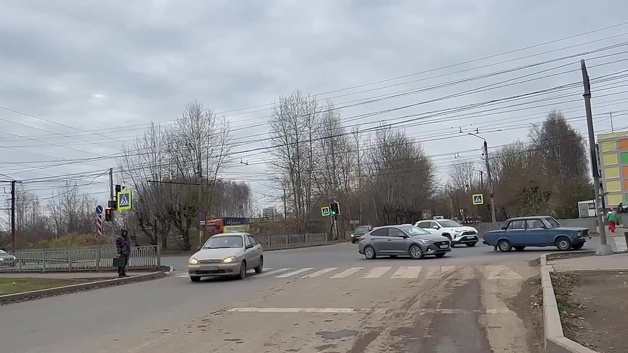 Сегодня, 31 октября, температура воздуха +3°С, днем температура воздуха повысится до +5°С