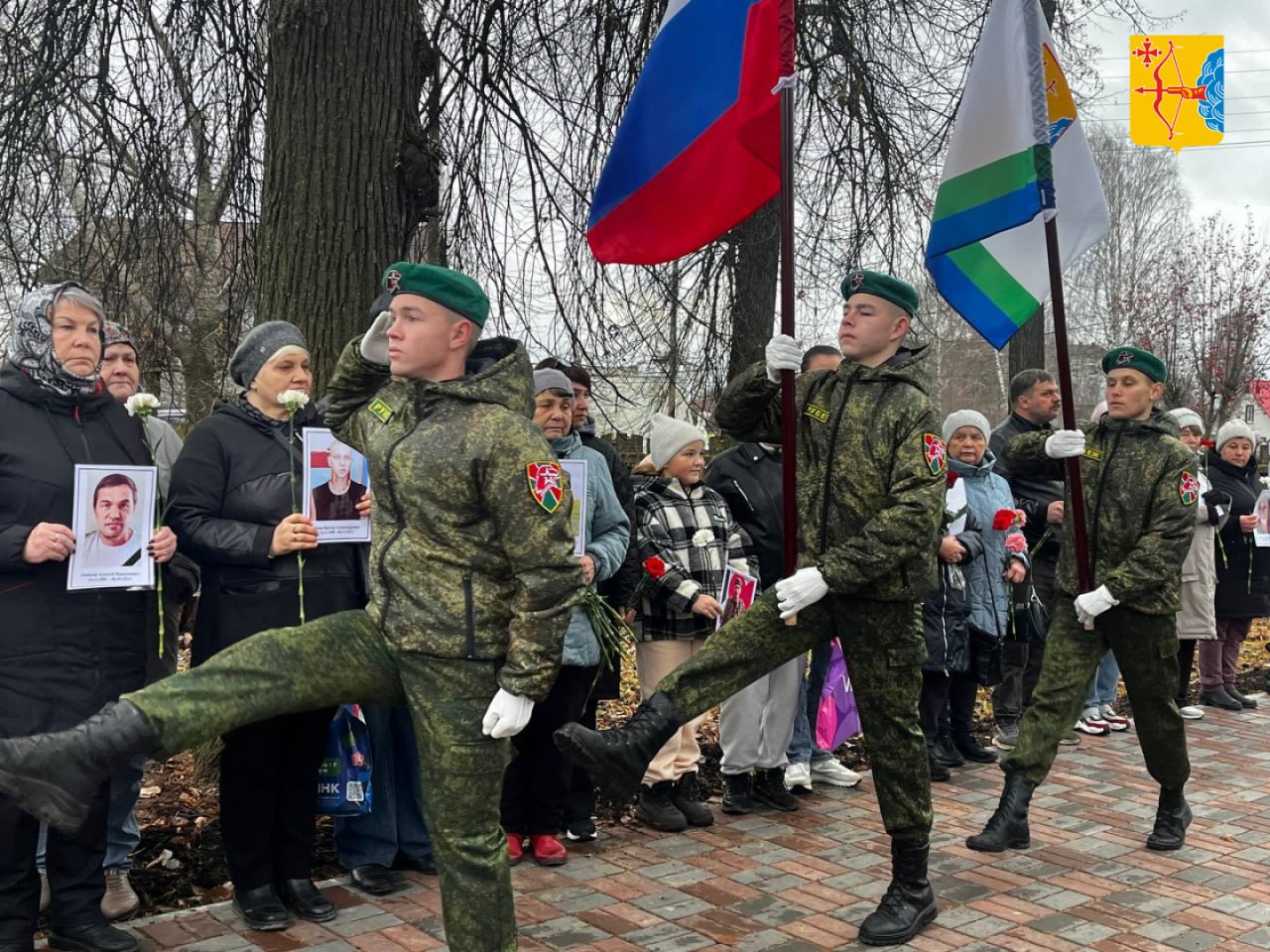 В городе Орлове открыли Аллею Памяти и Славы участников специальной военной операции В городе Орлове открыли Аллею Памяти и Славы участников специальной военной операции