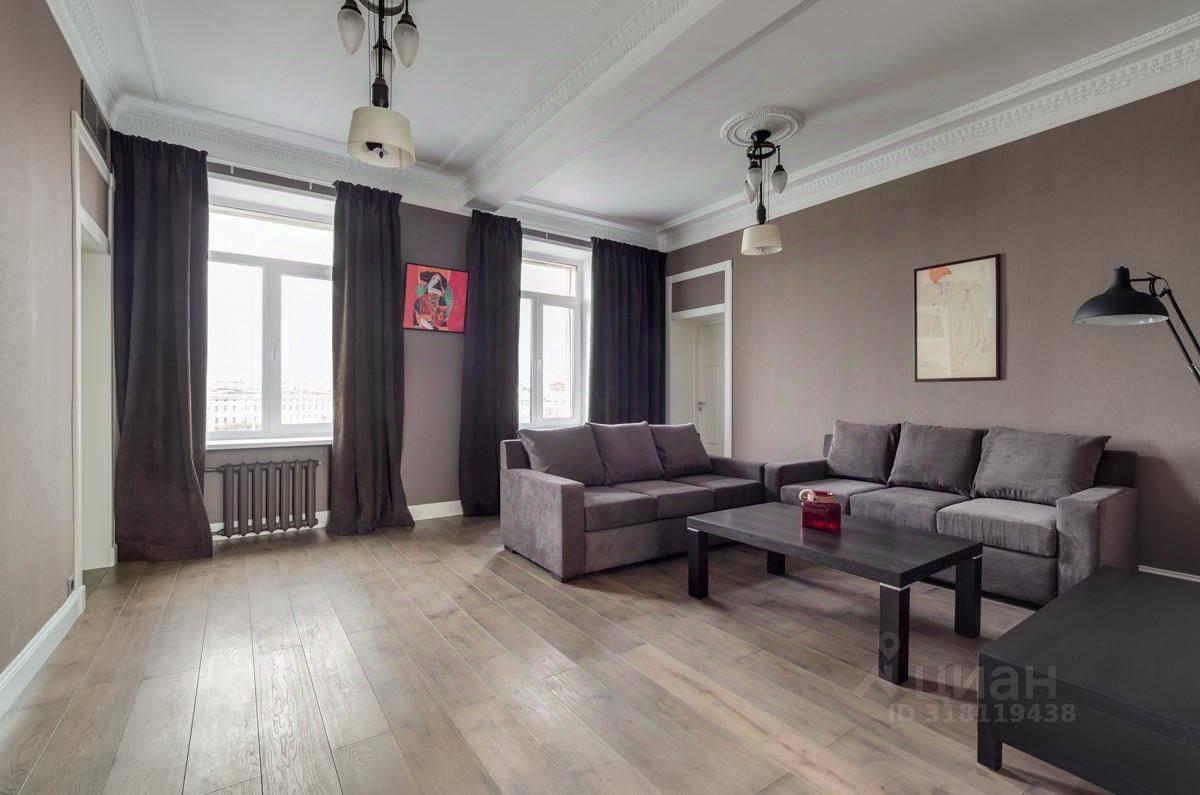 Часть высотки на Котельнической набережной в Москве продают за 750 млн рублей, выяснил ТАСС с аналитиками рынка недвижимости Часть высотки на Котельнической набережной в Москве продают за 750 млн рублей, выяснил ТАСС с аналитиками рынка недвижимости