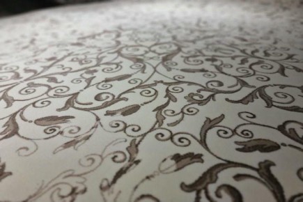 Как убрать шерсть с ковра без пылесоса: 5 рабочих методов из подручных средств