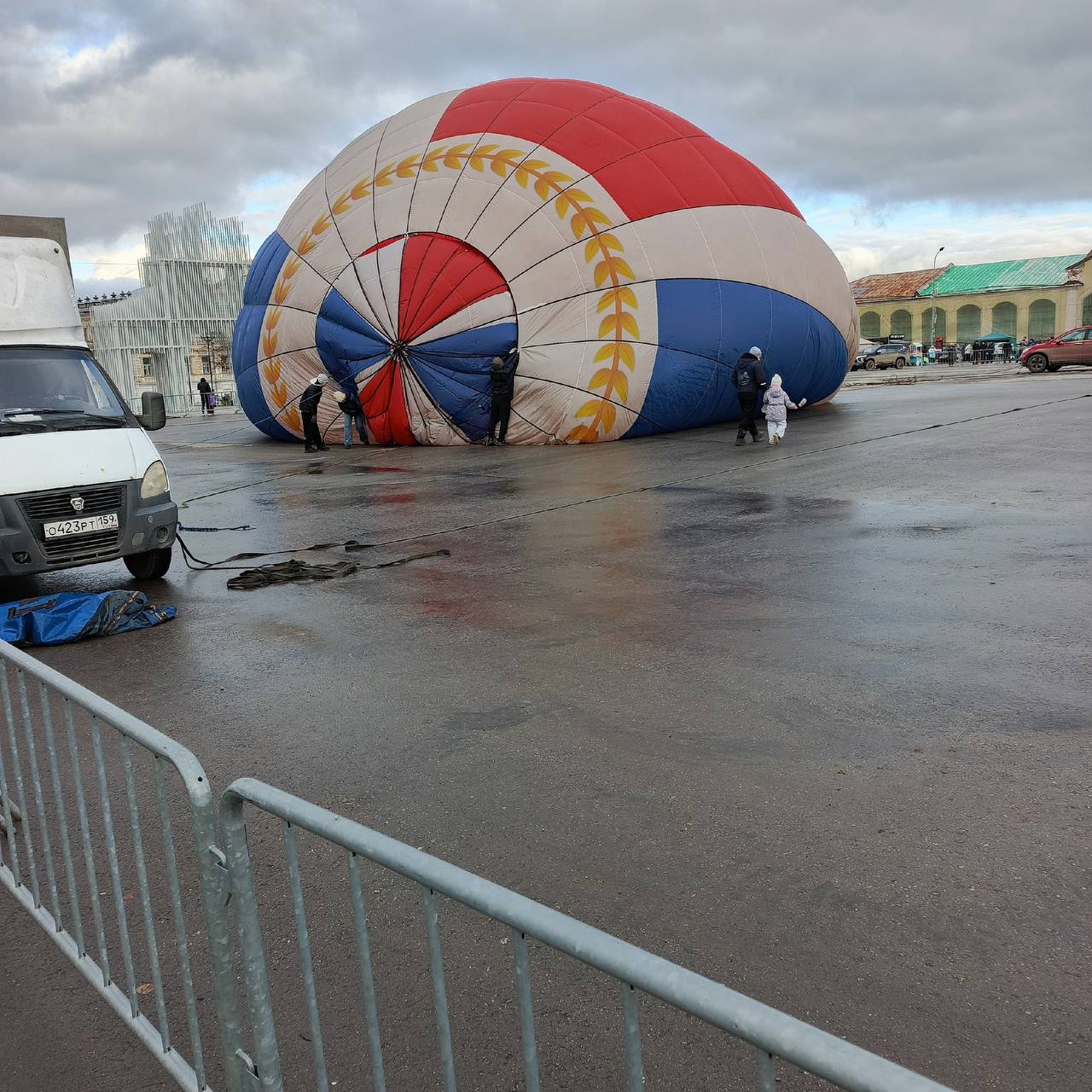 #кактамусоседей. В Кунгуре Пермского края в выходные состоялся фестиваль воздухоплавания «Счастье в небе»(0+)