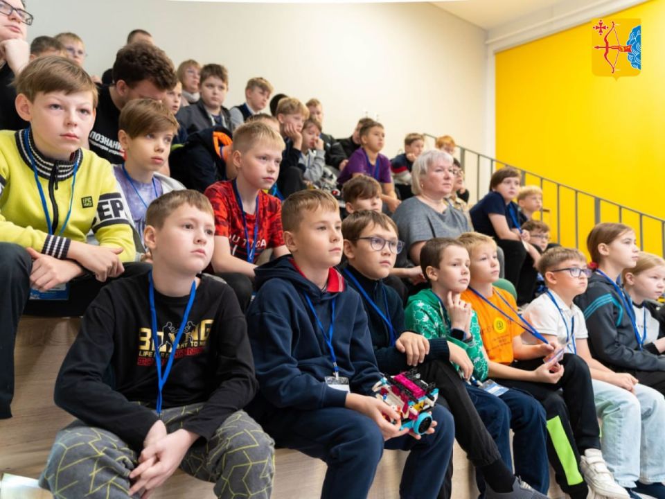 В Кирове состоялись областные соревнования по робототехнике «РобоСумо», которые побили рекорд по количеству участников В Кирове состоялись областные соревнования по робототехнике «РобоСумо», которые побили рекорд по количеству участников